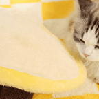 Banana Cat Scratcher - MaoMao - Paws