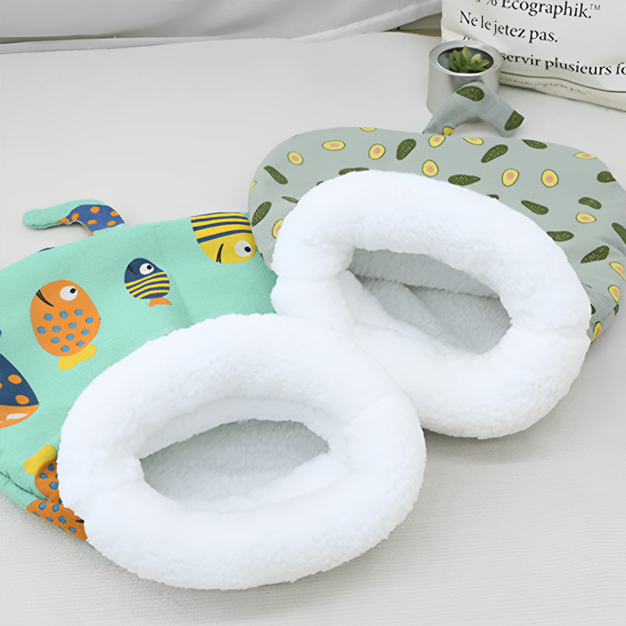 Cat Sleeping Bag - MaoMao - Paws