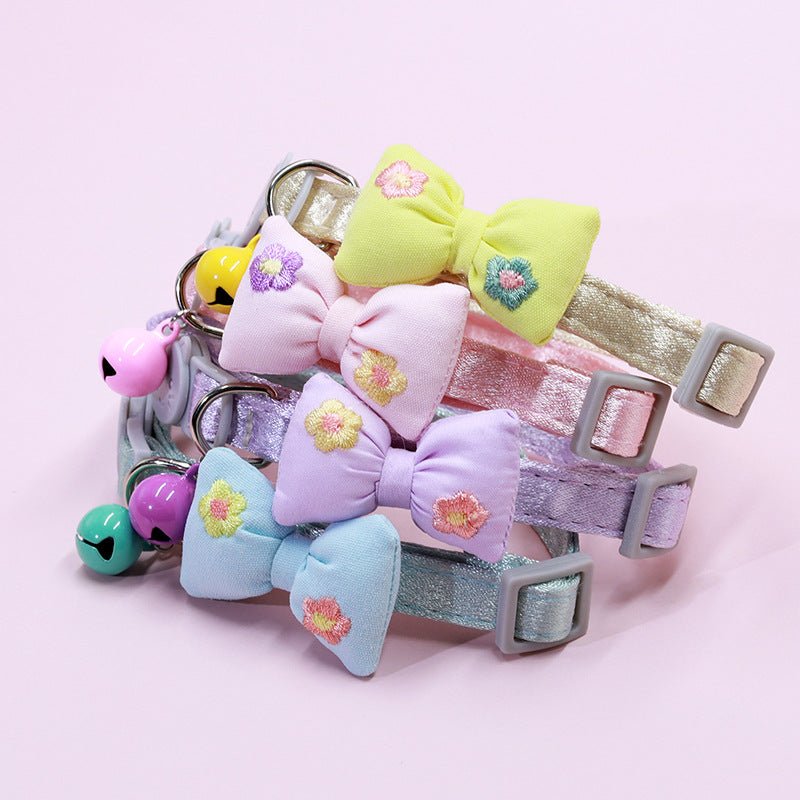 【COL - 023】Embroidered bow tie bell pet collar - MaoMao - Paws