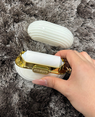 Tiny But Powerful—My New Purse Essential!