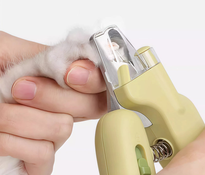 LED Light Illuminates, No More Nail-Trimming Panic!