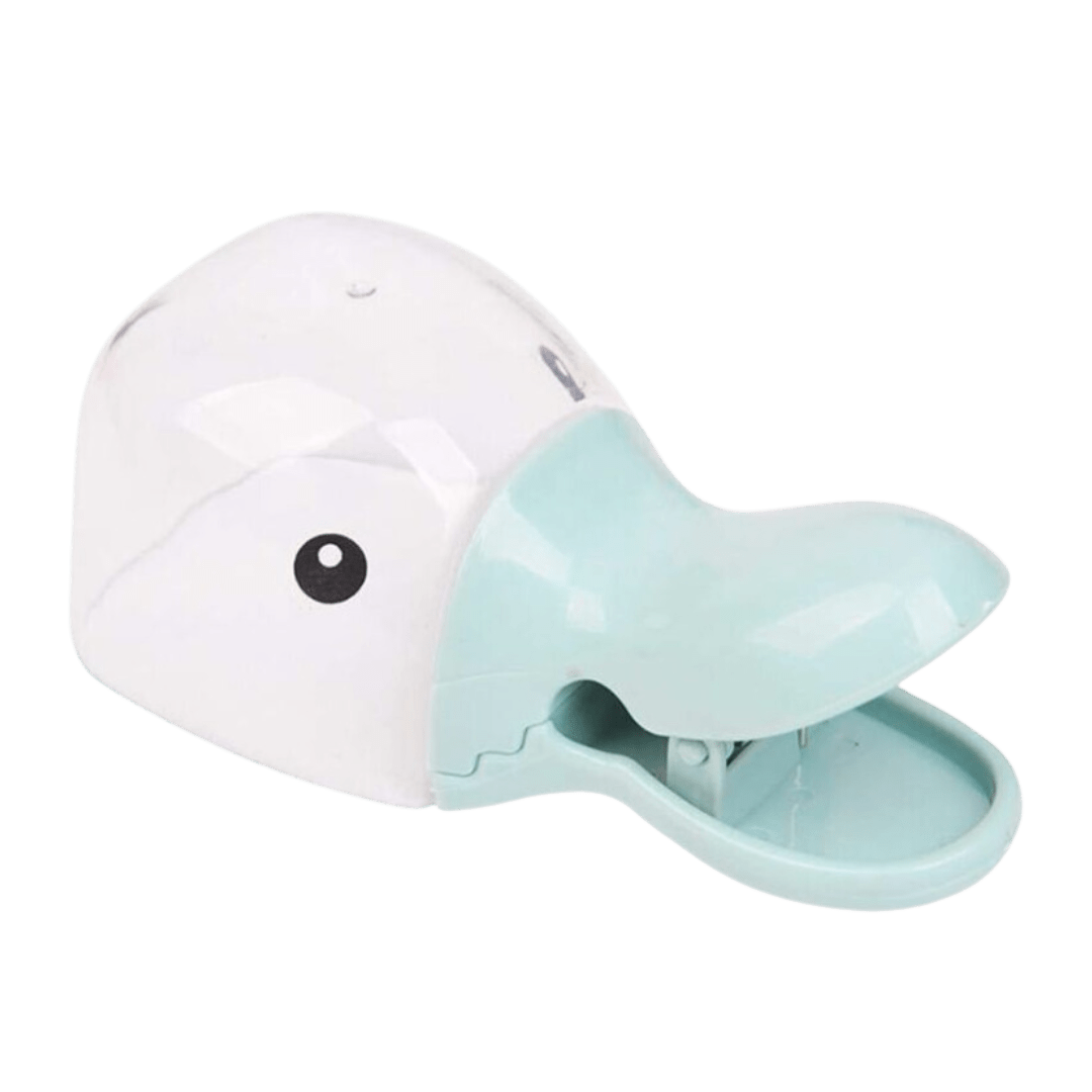 Kibbles Duck Scooper - MaoMao - Paws