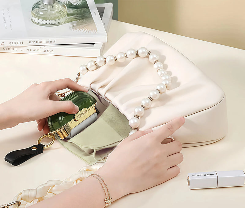 Wow! This Mini 2-in-1 Hair Remover Gets Pet Parents So Well!